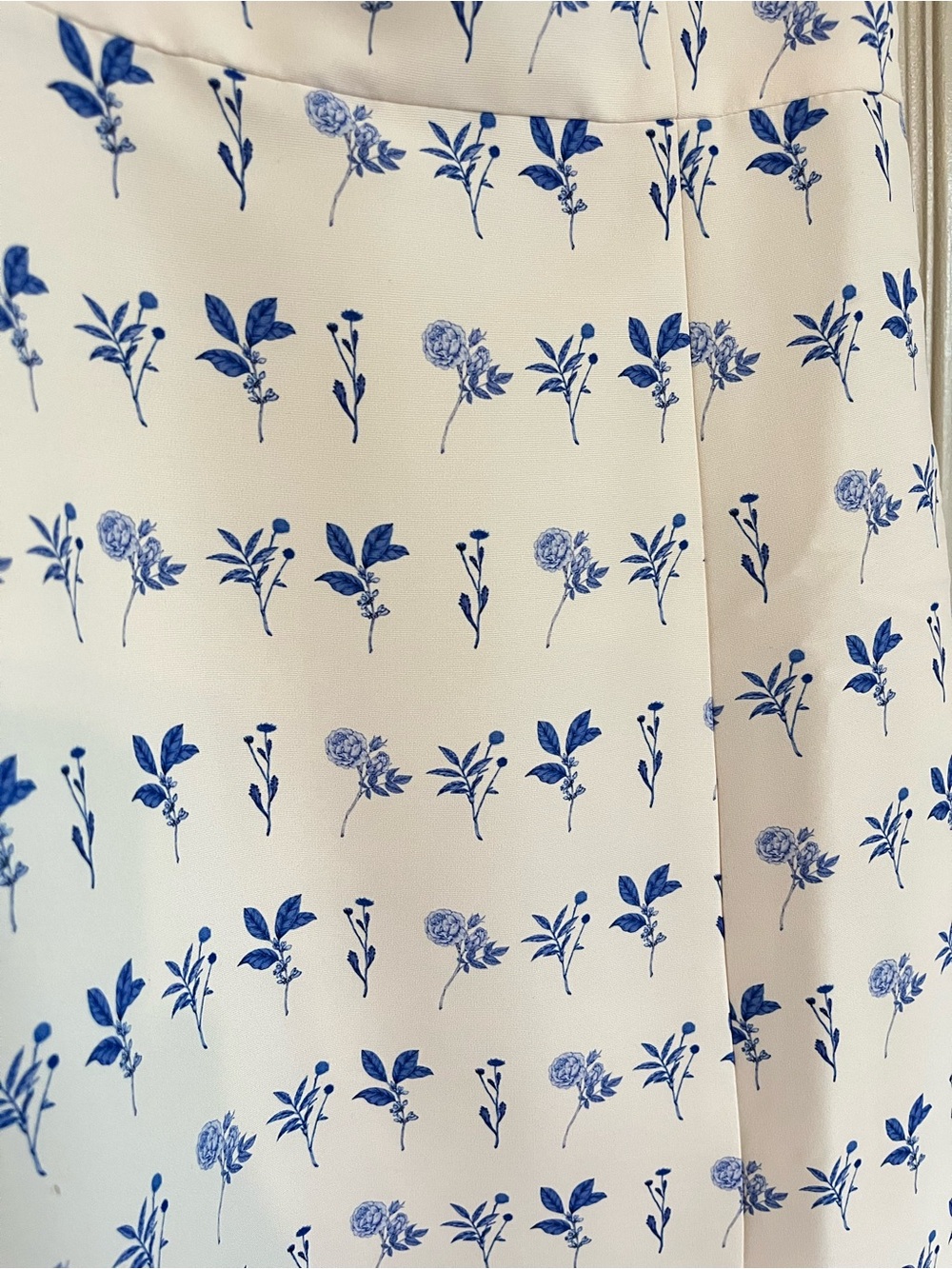 Sachin + Babi White Midi Dress with Blue Floral Print and Front Slit - Picture 6 of 10